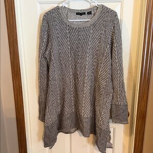 Jeanne Pierre Black and Cream Knit Sweater